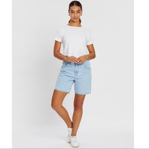 Vintage LEE High Waisted Jean Shorts Light Wash